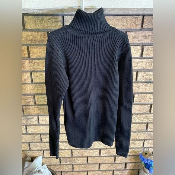 Jaime Scott black turtle neck - Picture 5 of 5